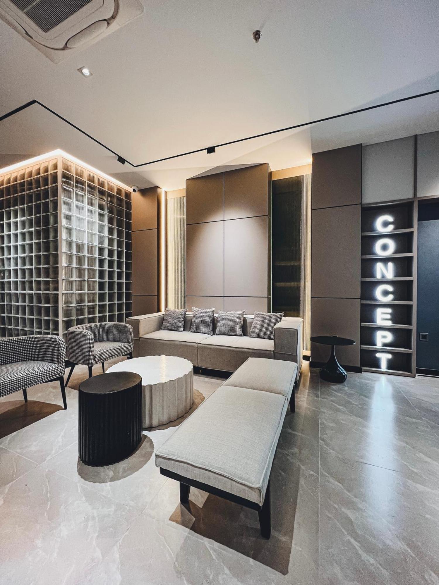 The Concept Hotel Hcmc- District 1 Хошимін Екстер'єр фото